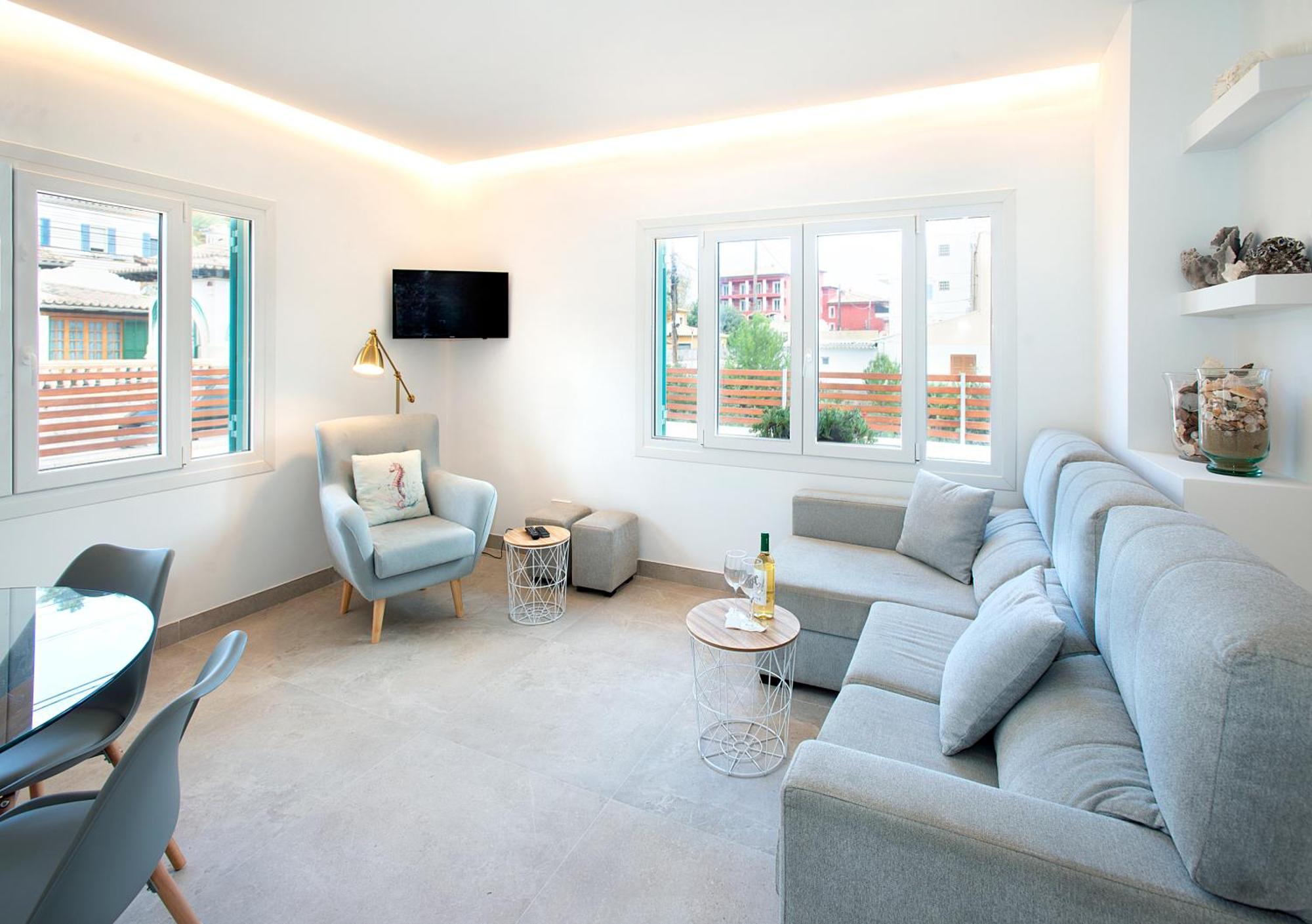 Owl Booking Villa Magdalena - 5 Min Walk To The Beach Cala de Sant Vicenc Екстериор снимка