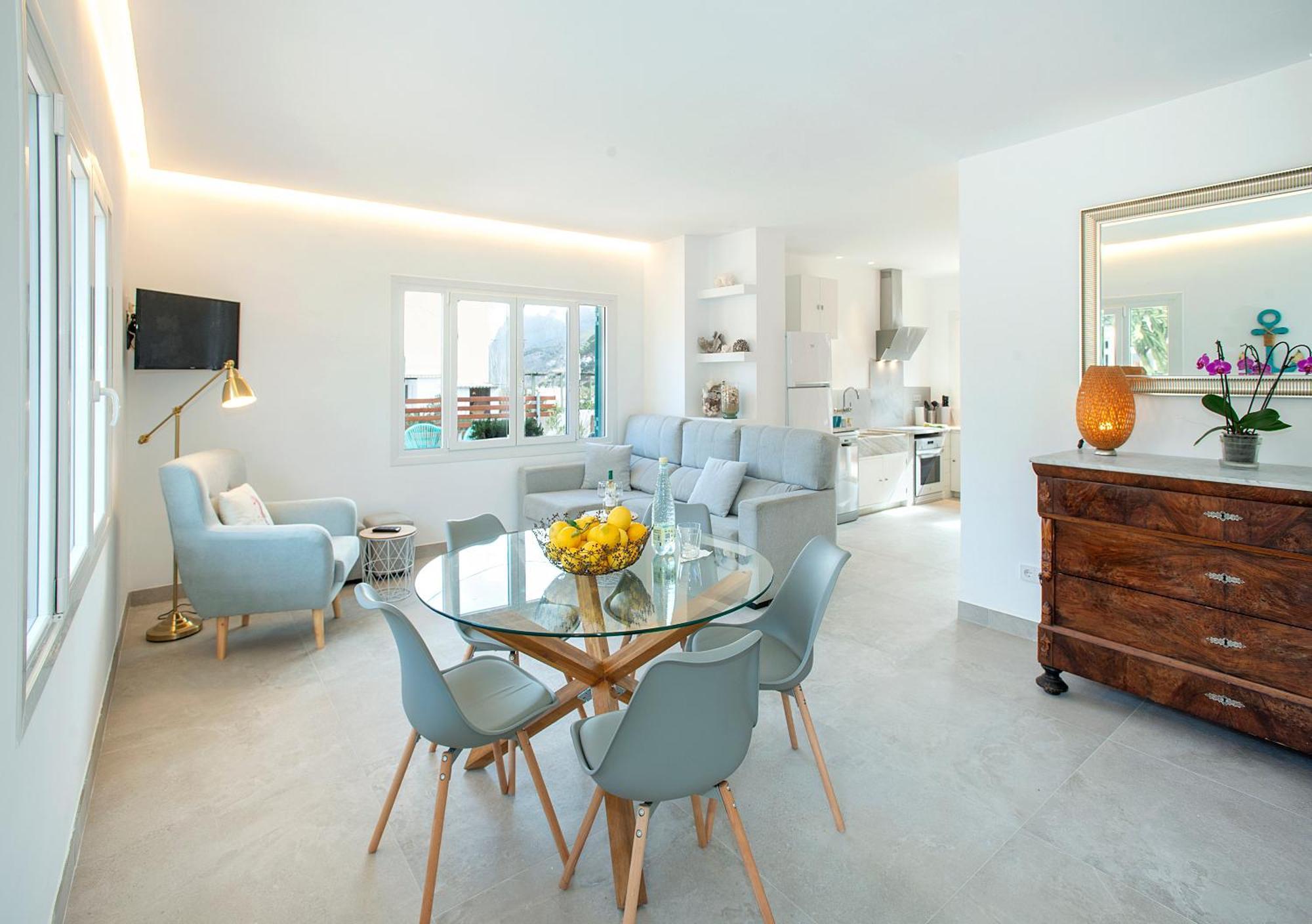 Owl Booking Villa Magdalena - 5 Min Walk To The Beach Cala de Sant Vicenc Екстериор снимка